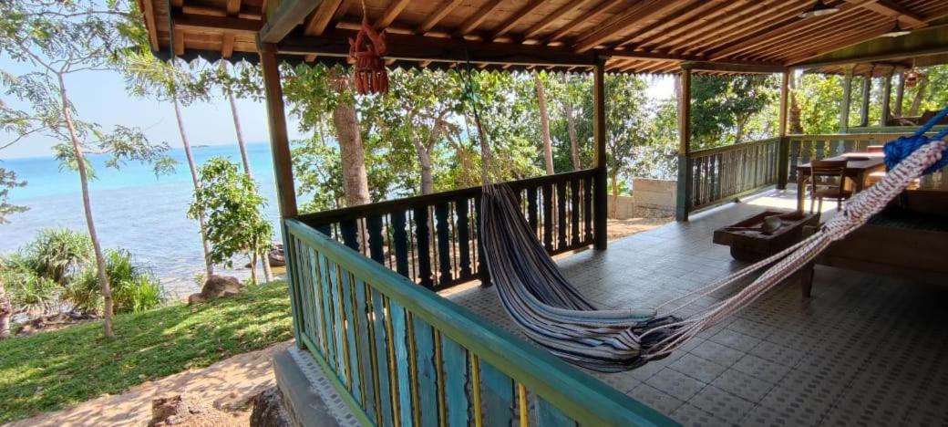 Alam Kita Hotel Karimunjawa Ngoại thất bức ảnh