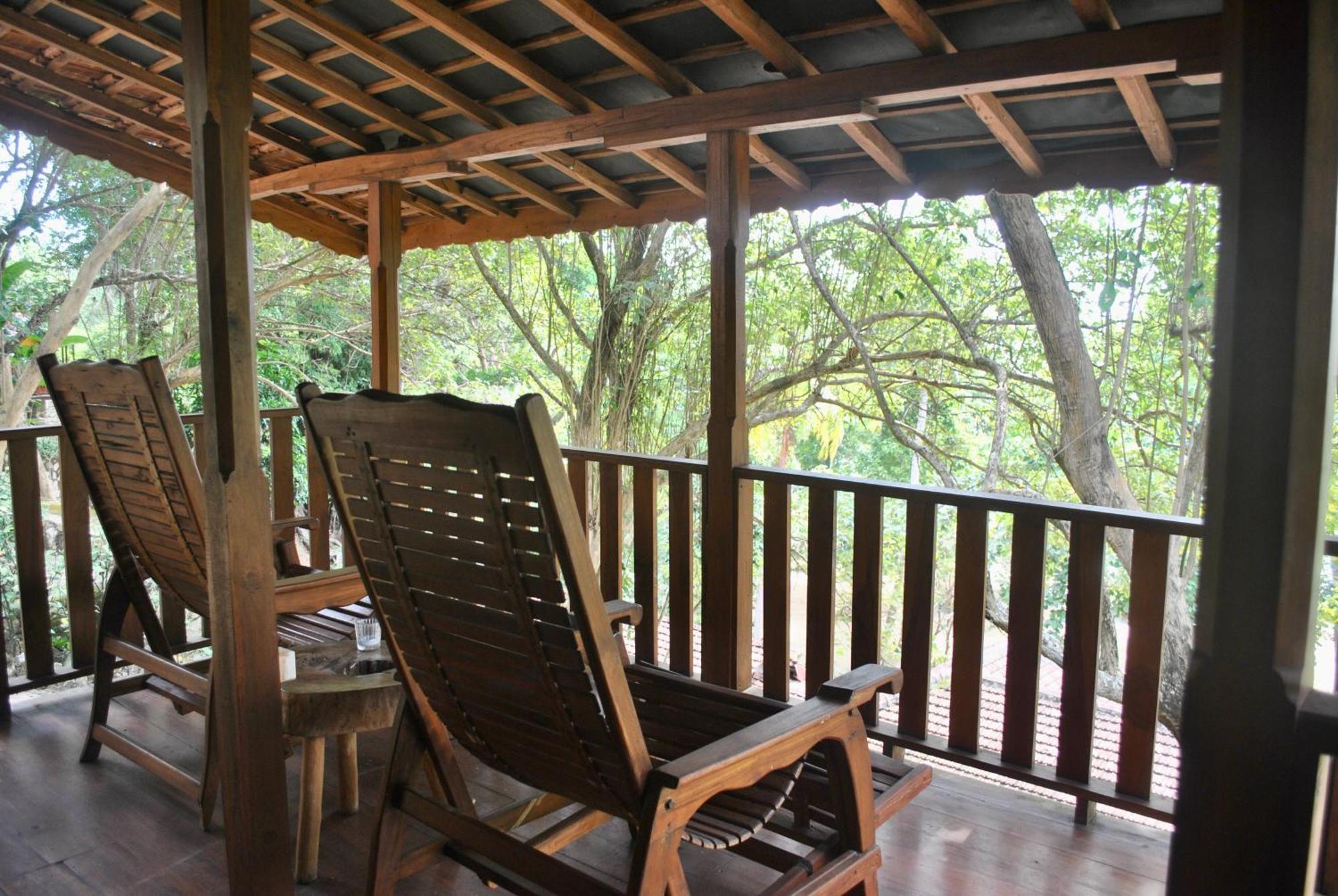 Alam Kita Hotel Karimunjawa Phòng bức ảnh