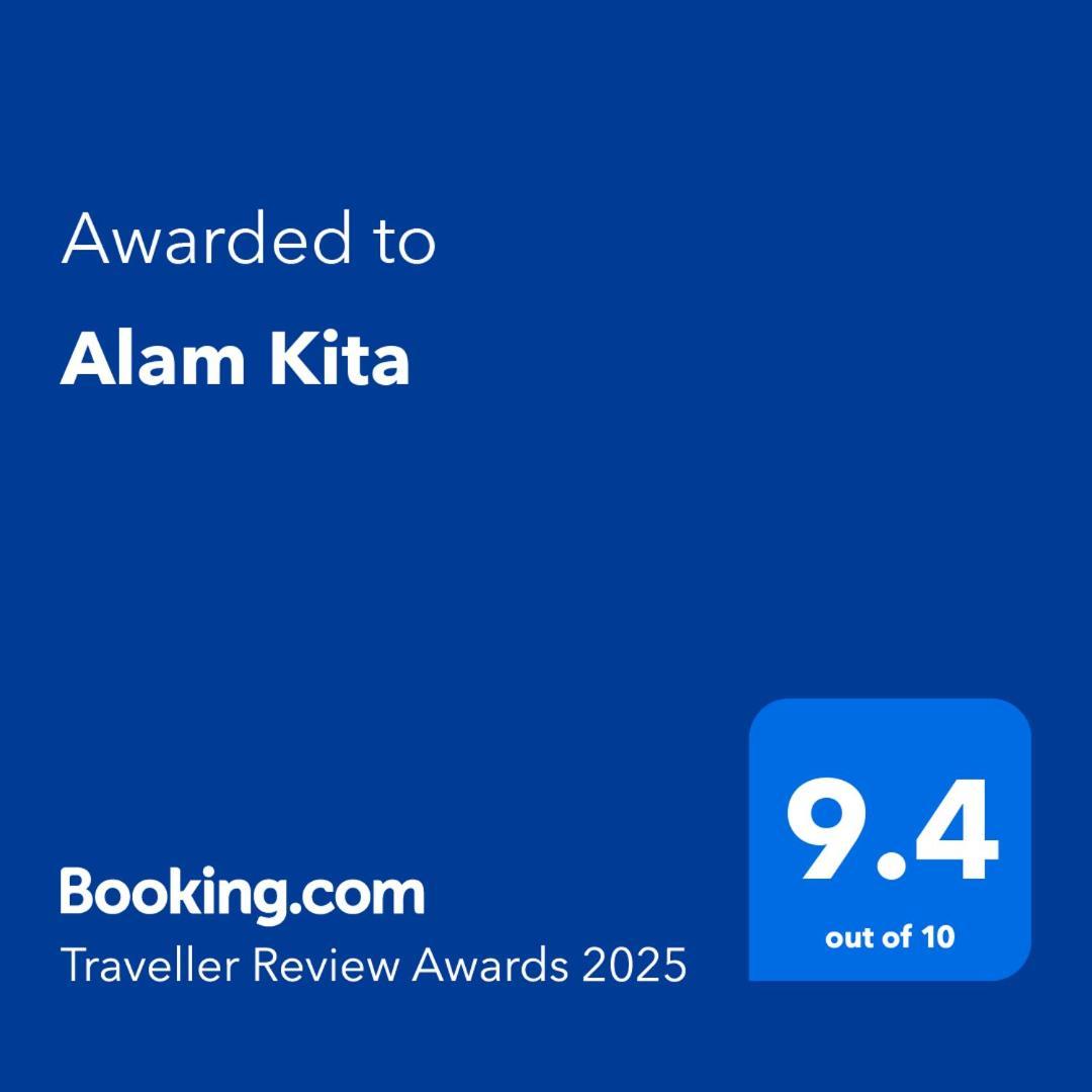Alam Kita Hotel Karimunjawa Ngoại thất bức ảnh